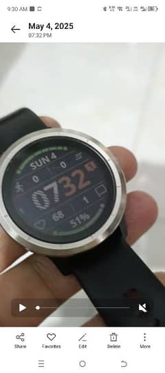 garmin vivoactive 3 mint condition.
