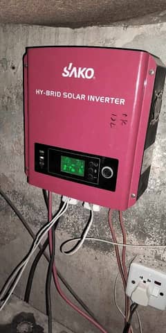 Sako Solar  2400VA 24V Hybrid Solar Inverte.