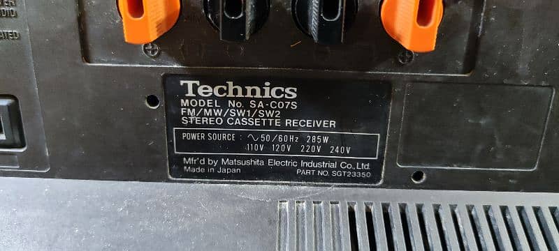 techniques tape recorder in good condition model number likha hua hai 5