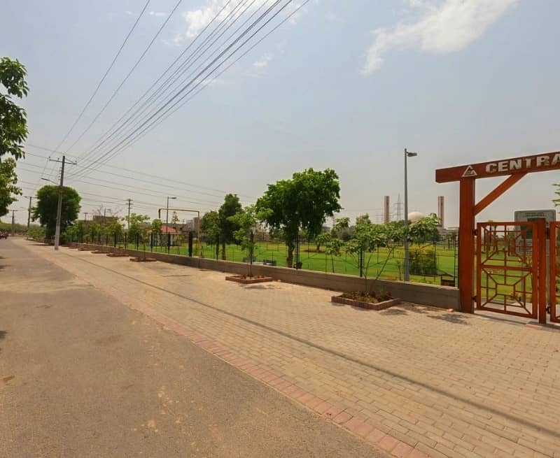 10 MARLA RESIDENTIAL POLAT IN LDA AVENU-1 M BLOCK 3