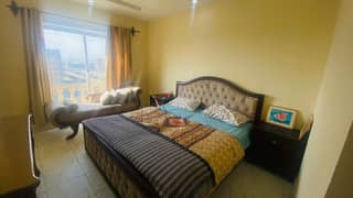 Short time studio apartments available for rent in bahria town phase 7 couple allowed