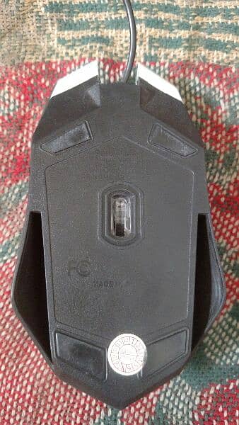 2 Gaming Awesome Mouse 1