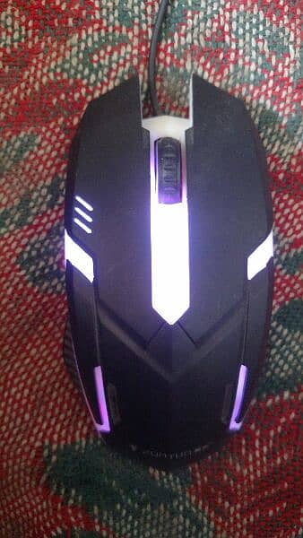 2 Gaming Awesome Mouse 4