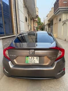 Honda Civic Oriel 2017
