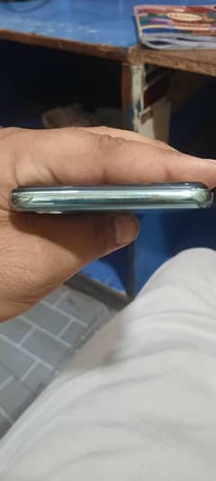 10 by 10 condition ha panal orignel and All OK phone sath id Card copy