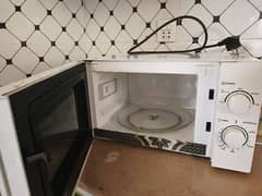Orient Microwave Oven