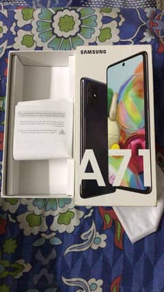 Samsung A71 Orignal box and cameras