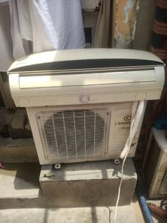 Kenwood 1 ton essence