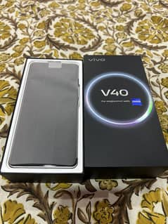 Vivo v40 co-engineered with zeiss camera purple colour 12gb256gb