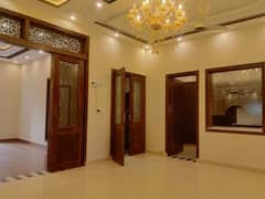 In Bahria Town - Sector E 10 Marla House For rent