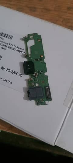 vivo y15 charging stip