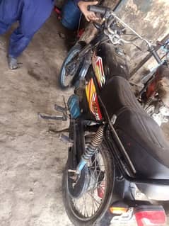 bike bilkul ok hai jis bhai ko cahye call kary