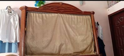 Showcase Divider (Sheesham Wood)