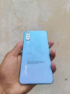 vivo s1 8/256 with box
