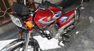 125 CG Honda for sale in genuine condition