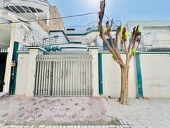 11.50 Marla Solid Construction Double House For Sale Muslim Town St#19 Near One Unit Chowk Bahawalpur