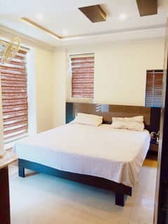 Luxury 1 Bedroom Fully Furnished Flat For Rent In AA Block Bahria Town Lahore