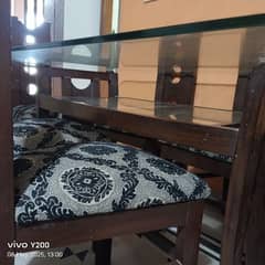 Dining table for sale