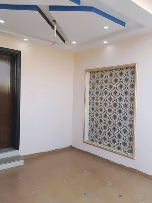 Facing Park Owner Build Solid House 4 Sale 2