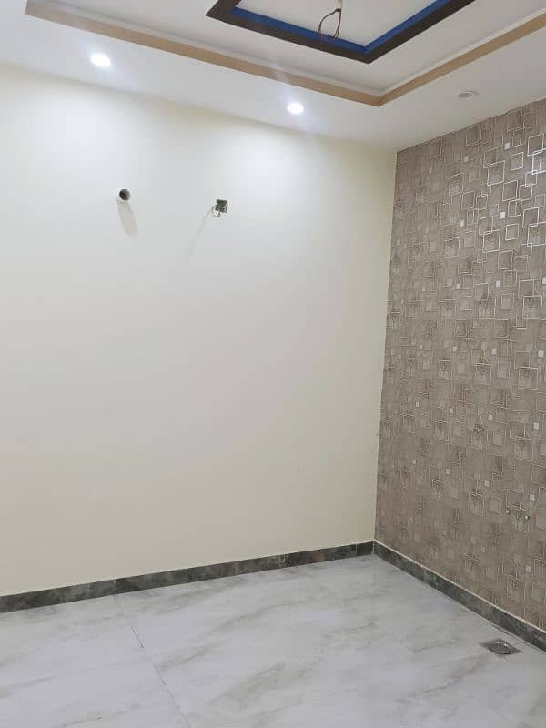 Facing Park Owner Build Solid House 4 Sale 15