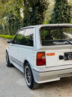 Daihatsu Charade 1986