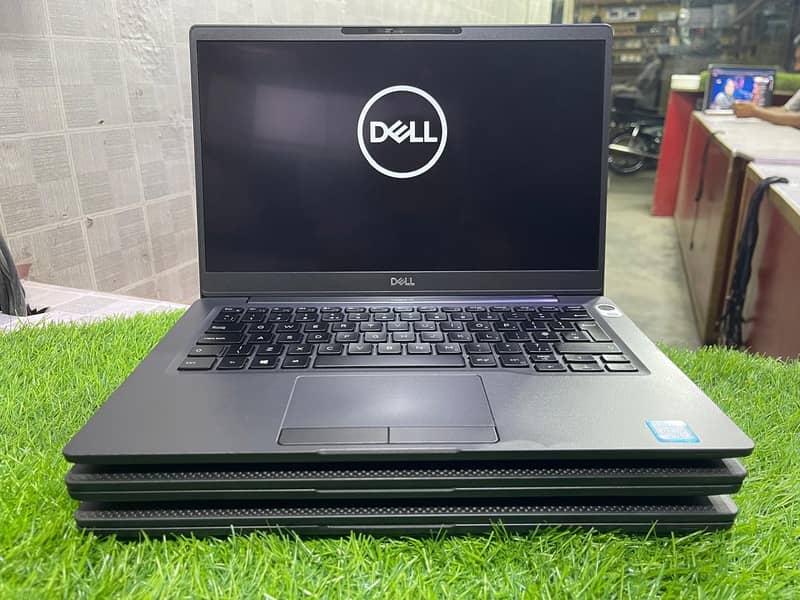 Dell Latitude 7300  i7 8th Gen (0322-8832611) 3