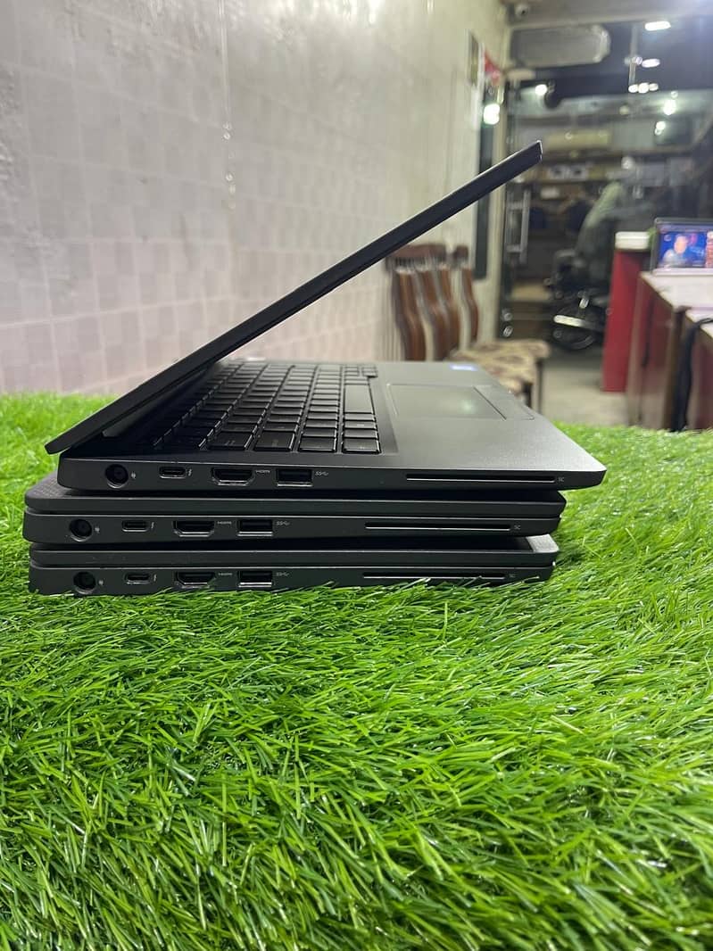 Dell Latitude 7300  i7 8th Gen (0322-8832611) 7