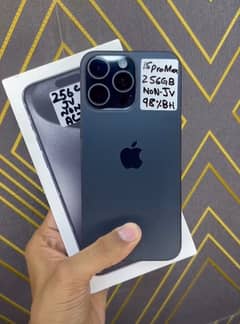 iphone 11,12,14,14 pro max ,15 pro, max ,16 pro jv, fu phone availabl