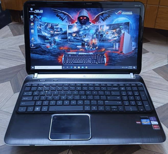 HP Pavilion DV6 core i7 4/320GB 4