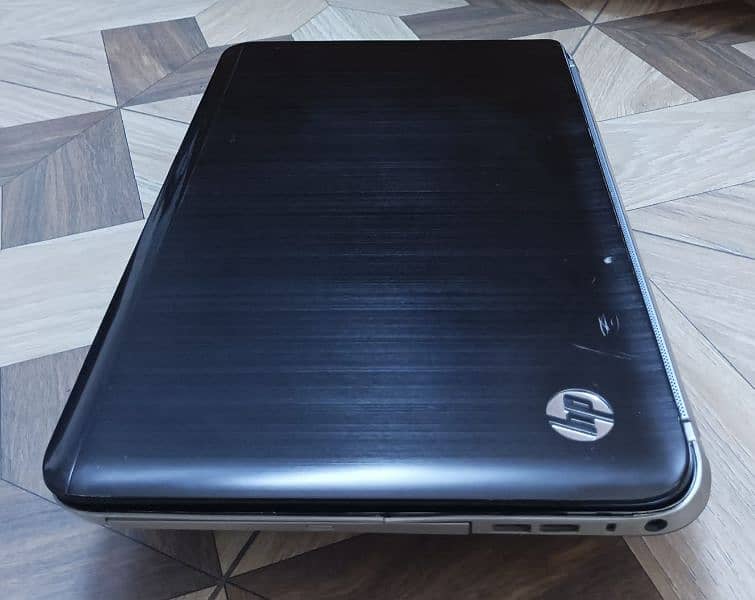HP Pavilion DV6 core i7 4/320GB 6
