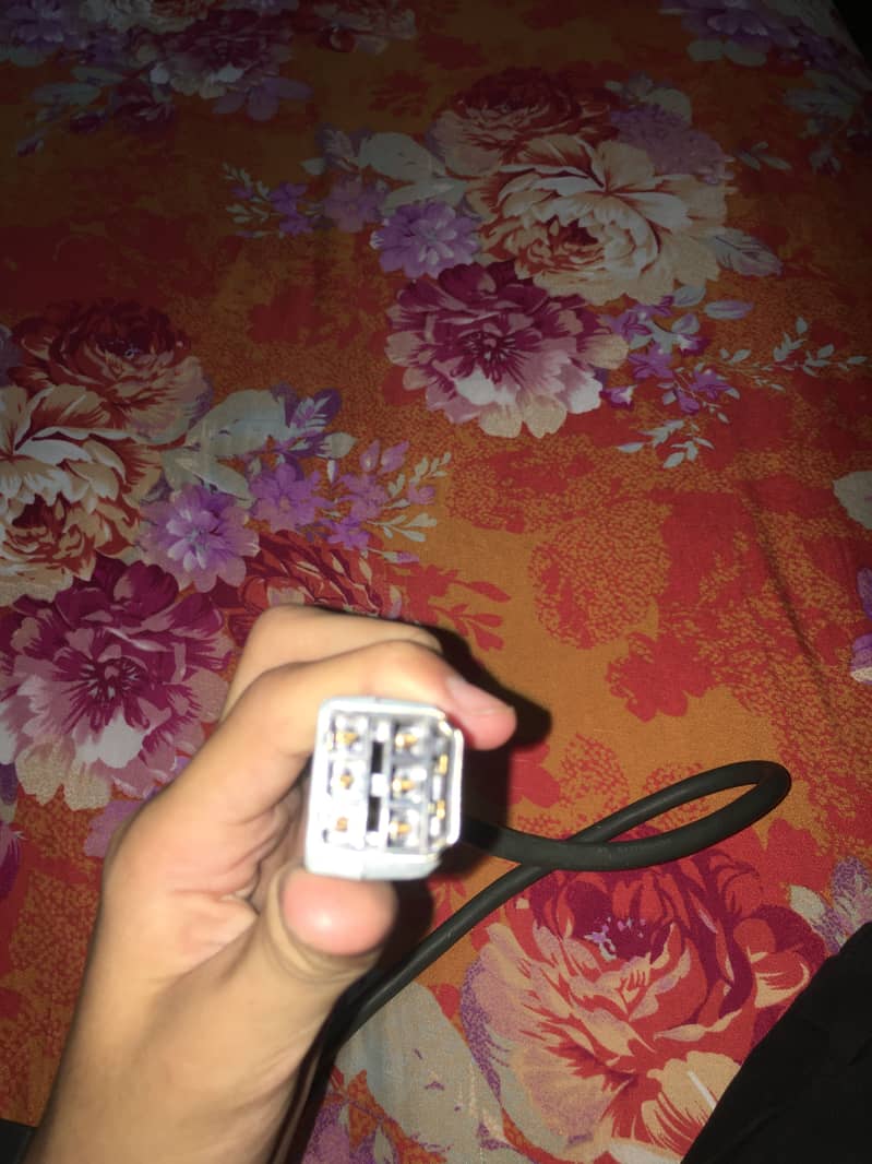 Xbox 360 without body dead only for parts available with 1 controller 17