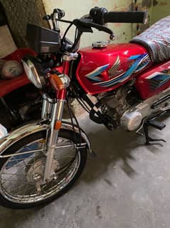 Honda Cg 125 2024 5mnth like A mint Condition