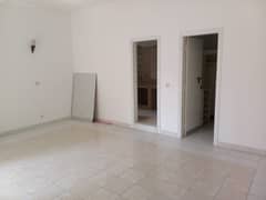 DEFENCE PHASE 6 BUNGALOW PORTION ON RENT