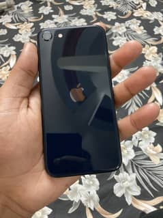 IPHONE SE 3 2022