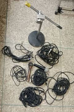 2 mic with stand & 6 wires