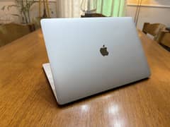MacBook