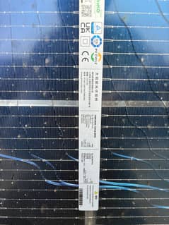 Jinko N type Solar Panel 580 watts [ Damaged ]