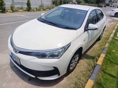 Karachi Rent a car - Hyundai Grand Starex, Toyota Corolla