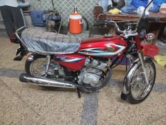 Honda cg 125 2015 model genuine bike for sale in excellent condition