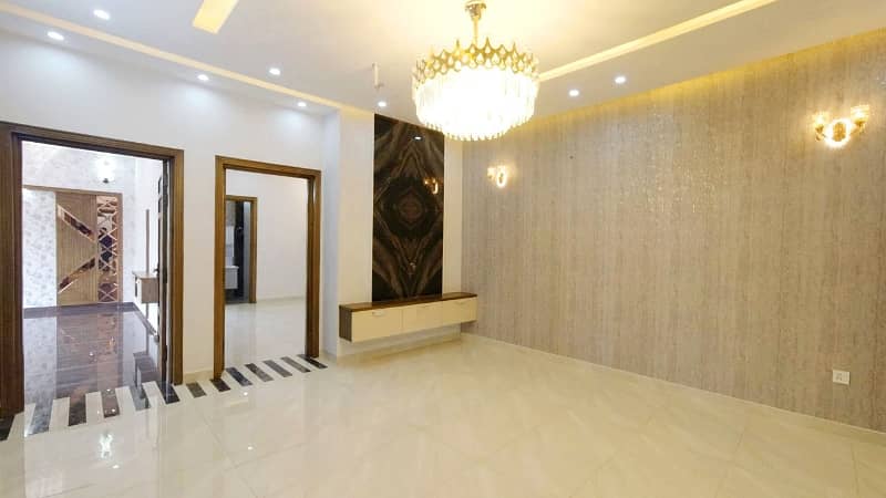 10 MARLA B/N HOUSE NEAR COMSATS UNIVERSTY FOR SALE LDA AVENUE-1 J BLOCK 25