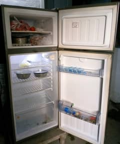 HRF 255 MODEL HAIER DOUBLE DOOR FRIDGE V GOOD CONDITION