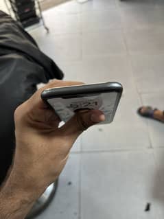 iPhone 11 pta approve 64Gb 76 battery health 10/10 urgent sale
