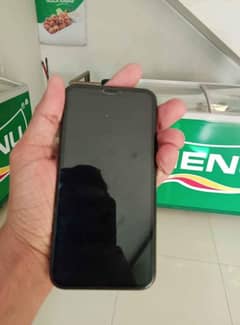Iphone 11 pro Icloud locked