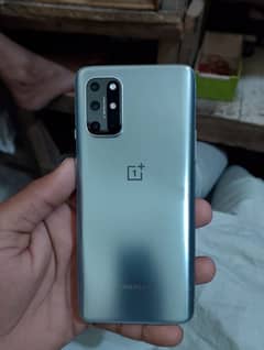 one plus 8t 5G  12+12/256 gb