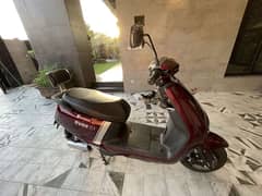 EV C1 Model skuti branded 16 months warranty