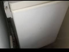 Dubble Dor Deep freezer cooling good conditions 8by10