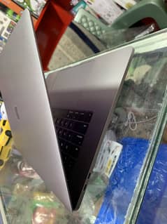 MacBook Pro 2016 Touch Bar