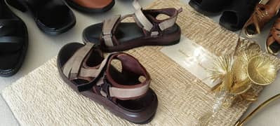 Arch Imported Sandles