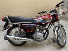 125