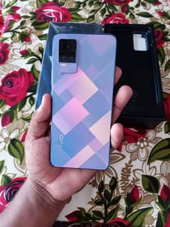 Vivo v21e 8/128Contact on WhatsApp 0332/7451/174